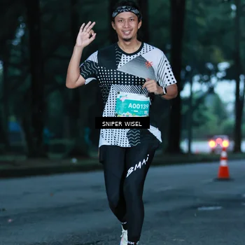 Runner Photo 7746257