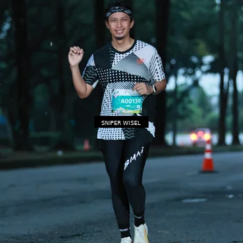 Runner Photo 7746258