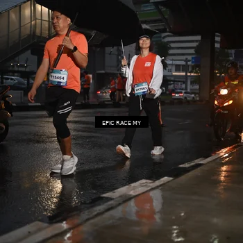 Runner Photo 7746260