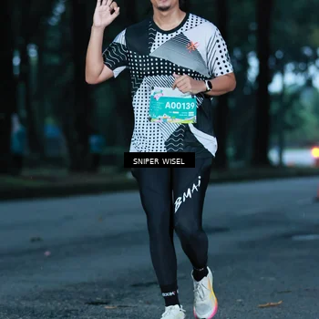 Runner Photo 7746271