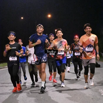 Runner Photo 7746276