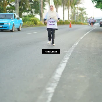 Runner Photo 7746333