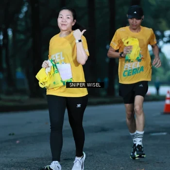 Runner Photo 7746340