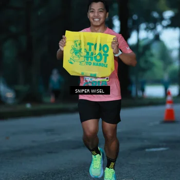 Runner Photo 7746342