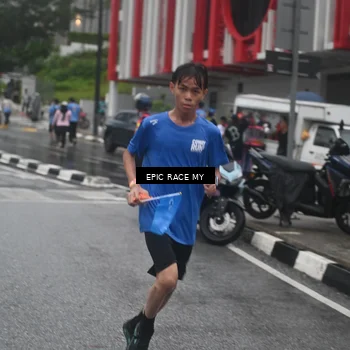 Runner Photo 7746350