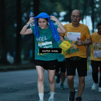 Runner Photo 7746360