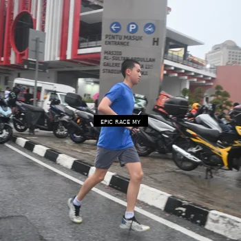 Runner Photo 7746364
