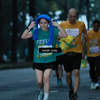 Runner Photo 7746365
