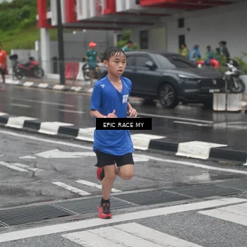 Runner Photo 7746378
