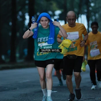 Runner Photo 7746387