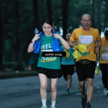 Runner Photo 7746402