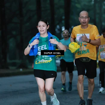 Runner Photo 7746404