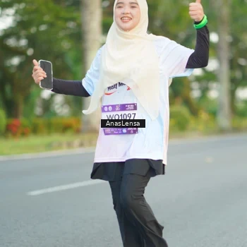 Runner Photo 7746410