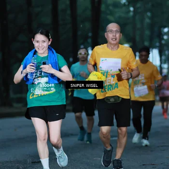 Runner Photo 7746425