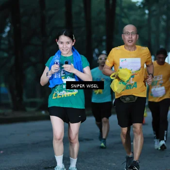 Runner Photo 7746447