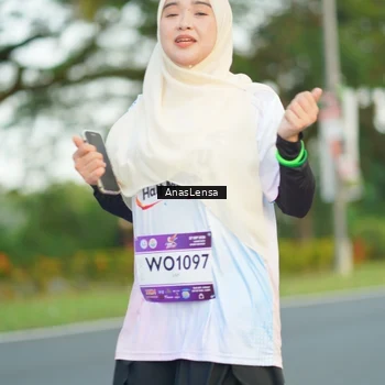 Runner Photo 7746451