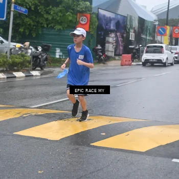 Runner Photo 7746457