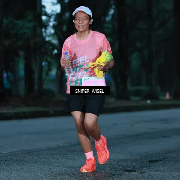 Runner Photo 7746494