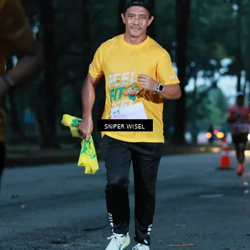 Runner Photo 7746504