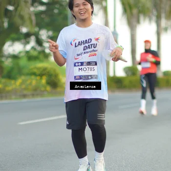 Runner Photo 7746512