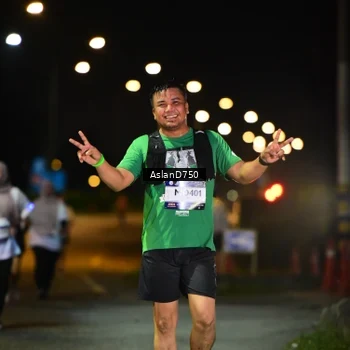 Runner Photo 7746547