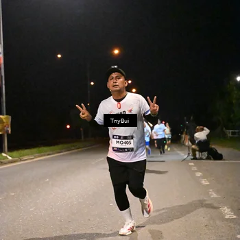 Runner Photo 7746551