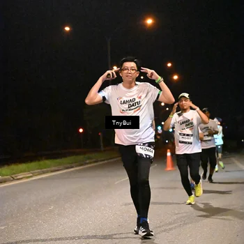 Runner Photo 7746555