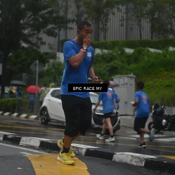 Runner Photo 7746562