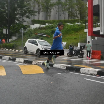 Runner Photo 7746569