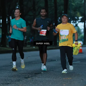 Runner Photo 7746570