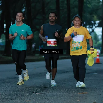 Runner Photo 7746581