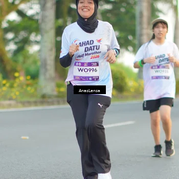 Runner Photo 7746583