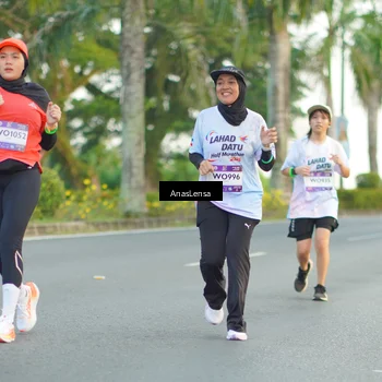Runner Photo 7746584