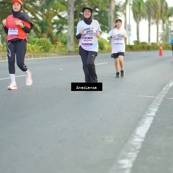 Runner Photo 7746586