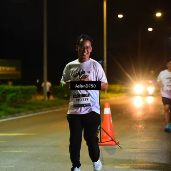 Runner Photo 7746609