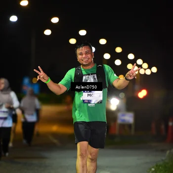 Runner Photo 7746611