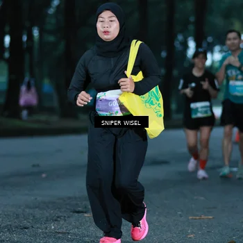 Runner Photo 7746614