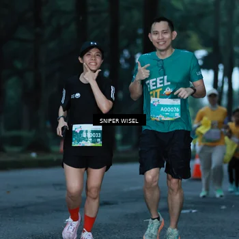 Runner Photo 7746623
