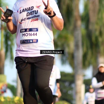 Runner Photo 7746639