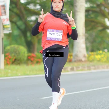 Runner Photo 7746670