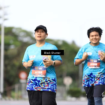 Runner Photo 7746690