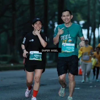 Runner Photo 7746692