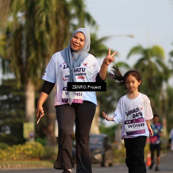 Runner Photo 7746695