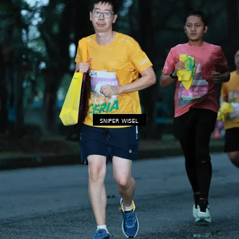 Runner Photo 7746699