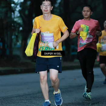 Runner Photo 7746701