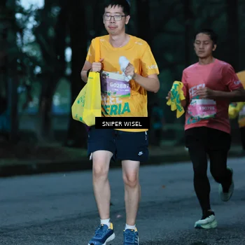 Runner Photo 7746707