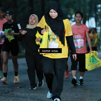 Runner Photo 7746723