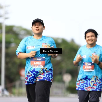 Runner Photo 7746724