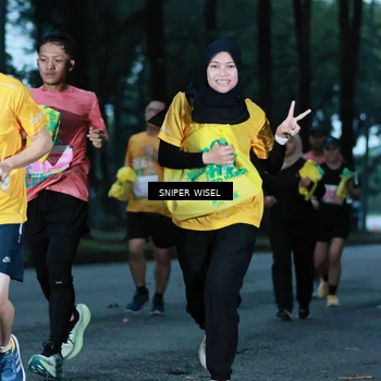Runner Photo 7746725