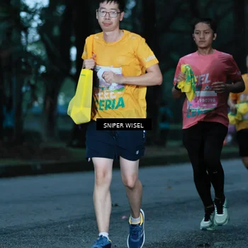 Runner Photo 7746729